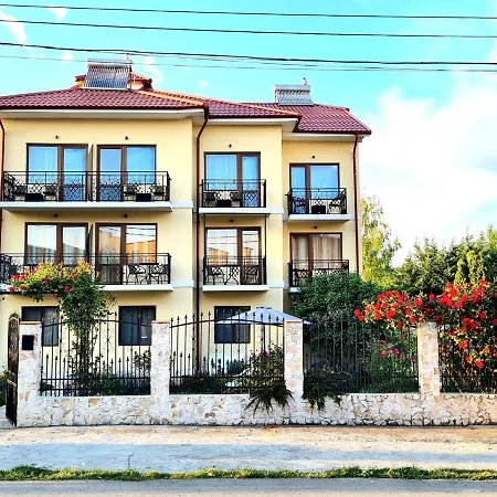 Guest house Pensiunea Miraj